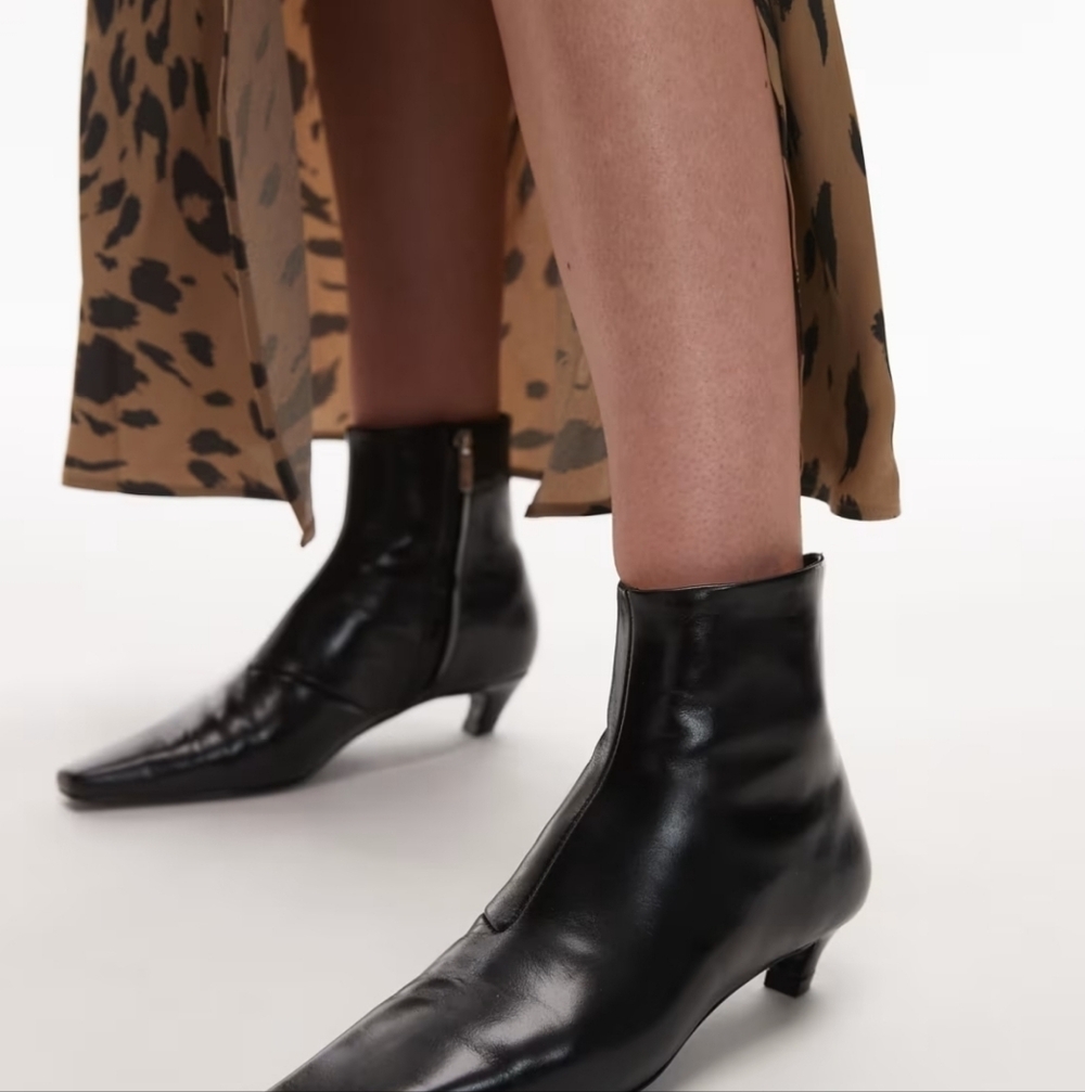 NEW! MANGO MNG Black Leather Square Toe Kitten Heel Ankle Boots.